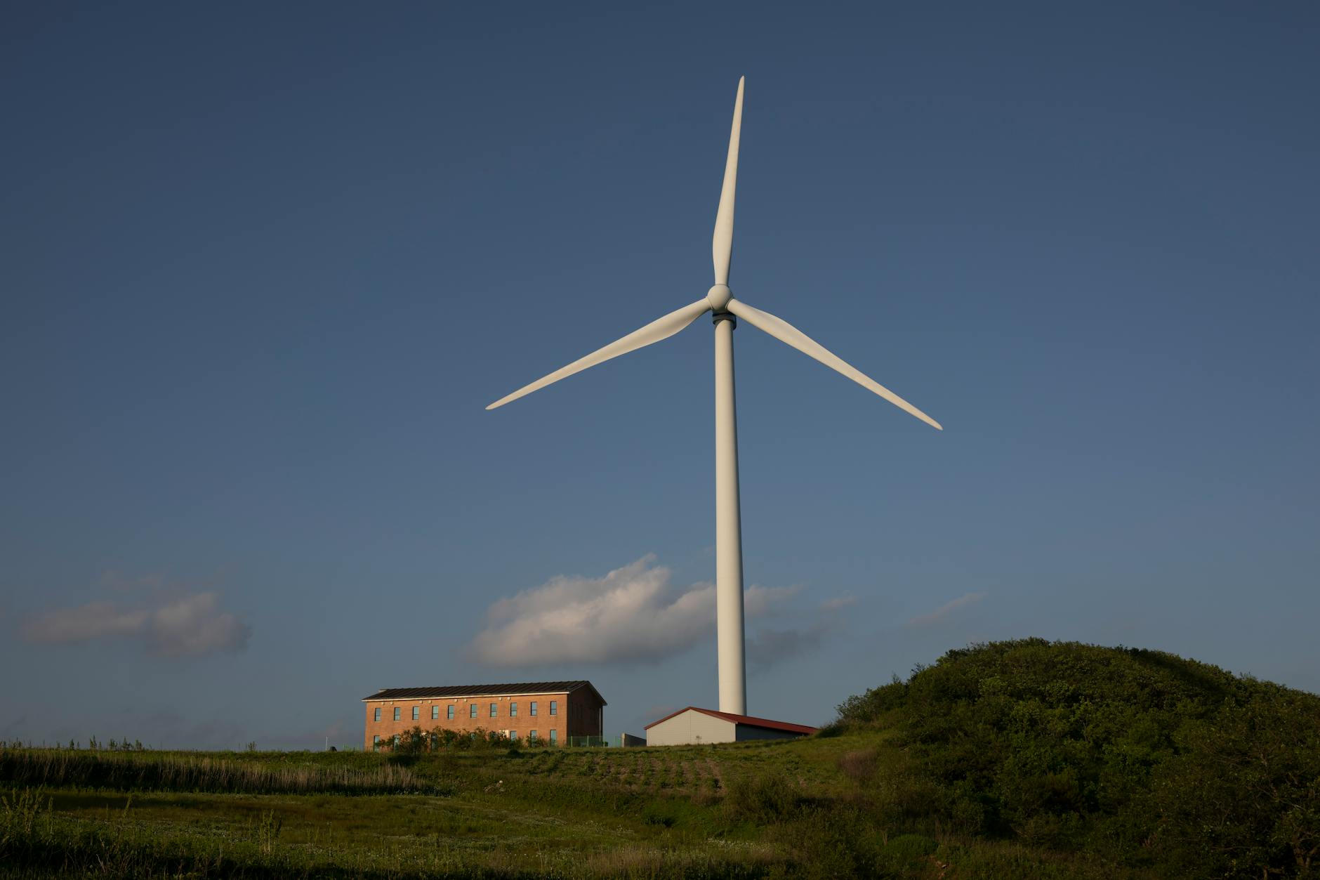 Klein Windkraftanlagen – Ihr kompakter Leitfaden für Technik, Kosten und Praxis